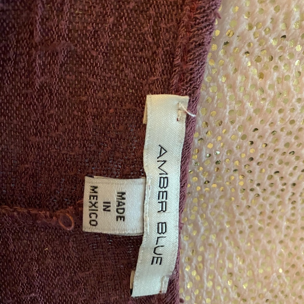 clothes !!! - Picture 3 of 3